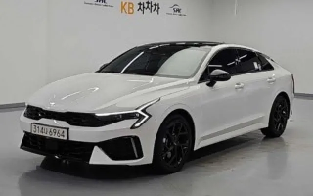 K5하이브리드 중고차 더 뉴 K5 하이브리드 3세대 시그니처 매물 사진 11 - 2025/07 2,067km