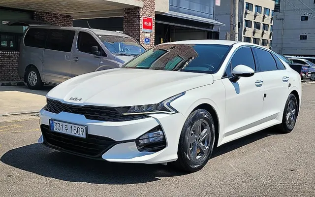 K5하이브리드 중고차 K5 3세대 LPI 2.0 (렌터카) 스탠다드 매물 사진 17 - 2023/11 43,220km